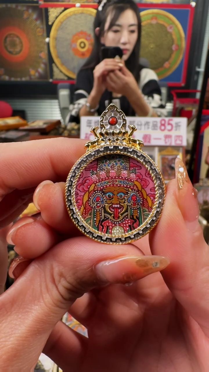 【闪购商品】吊坠壹善缘城手绘唐卡扎基带银壳