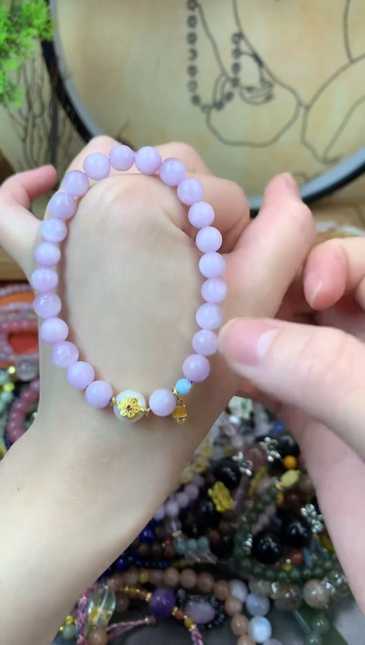 【闪购商品】锂辉石手串未镶嵌221