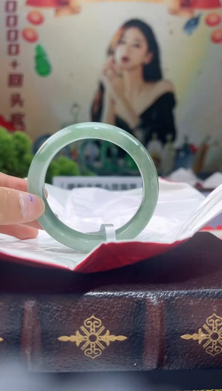 【闪购商品】翡翠手镯未镶嵌手镯10