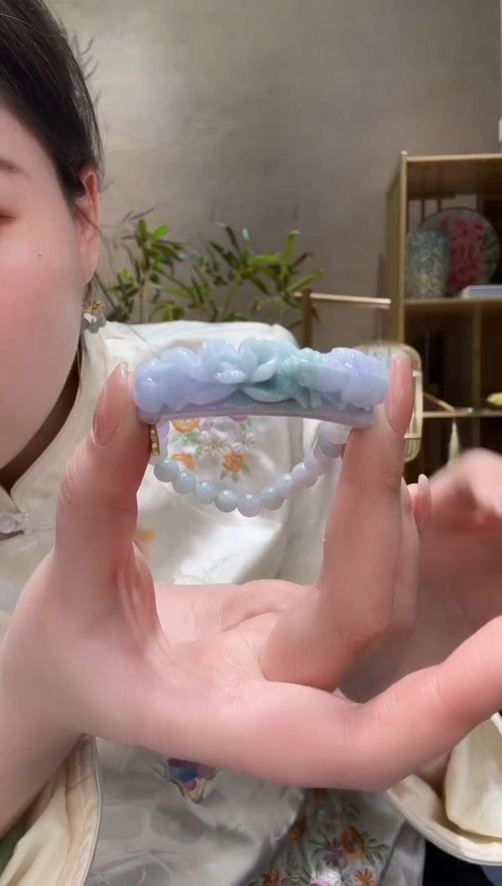 【闪购商品】翡翠颈饰未镶嵌手牌