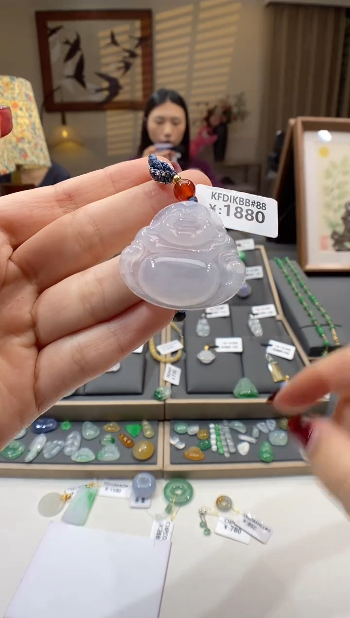 【闪购商品】翡翠颈饰未镶嵌佛公