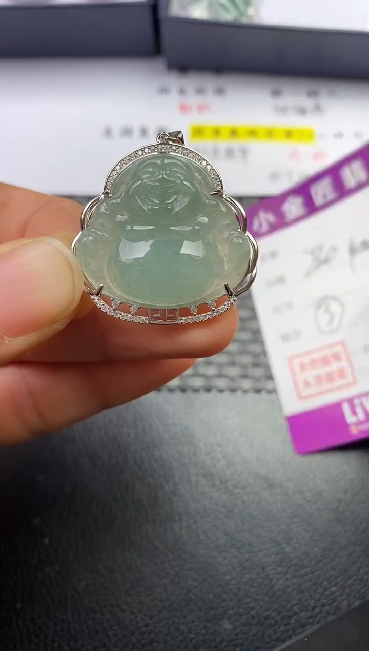颈饰银S925镶嵌翡翠叫*姐挂件