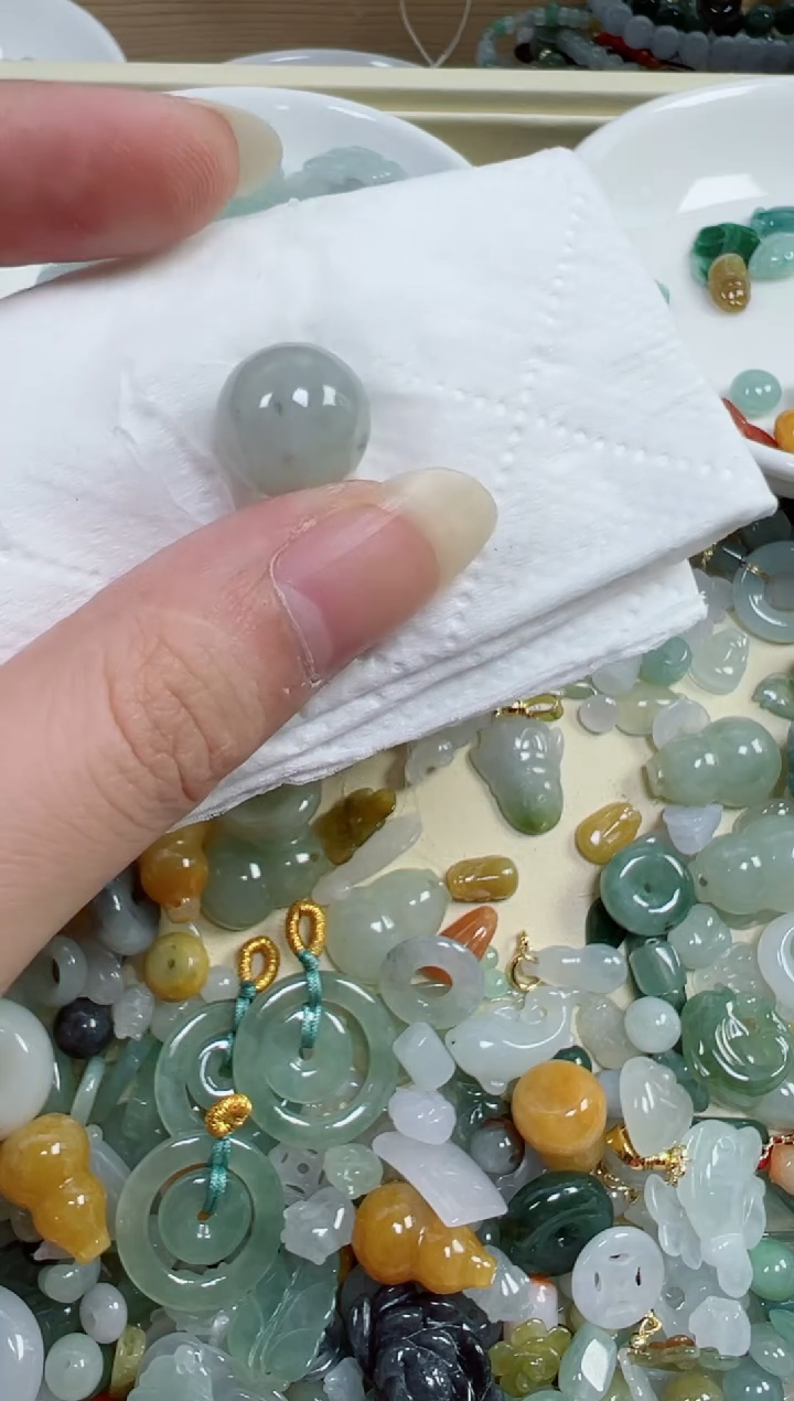 翡翠裸石384号链接，A货翡翠