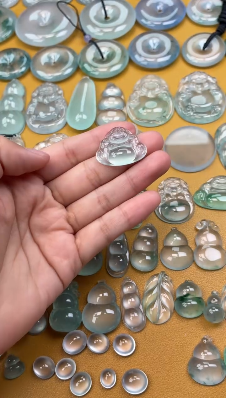 吊坠(不含链)未镶嵌翡翠27 佛公 21.3 26.9 5.9