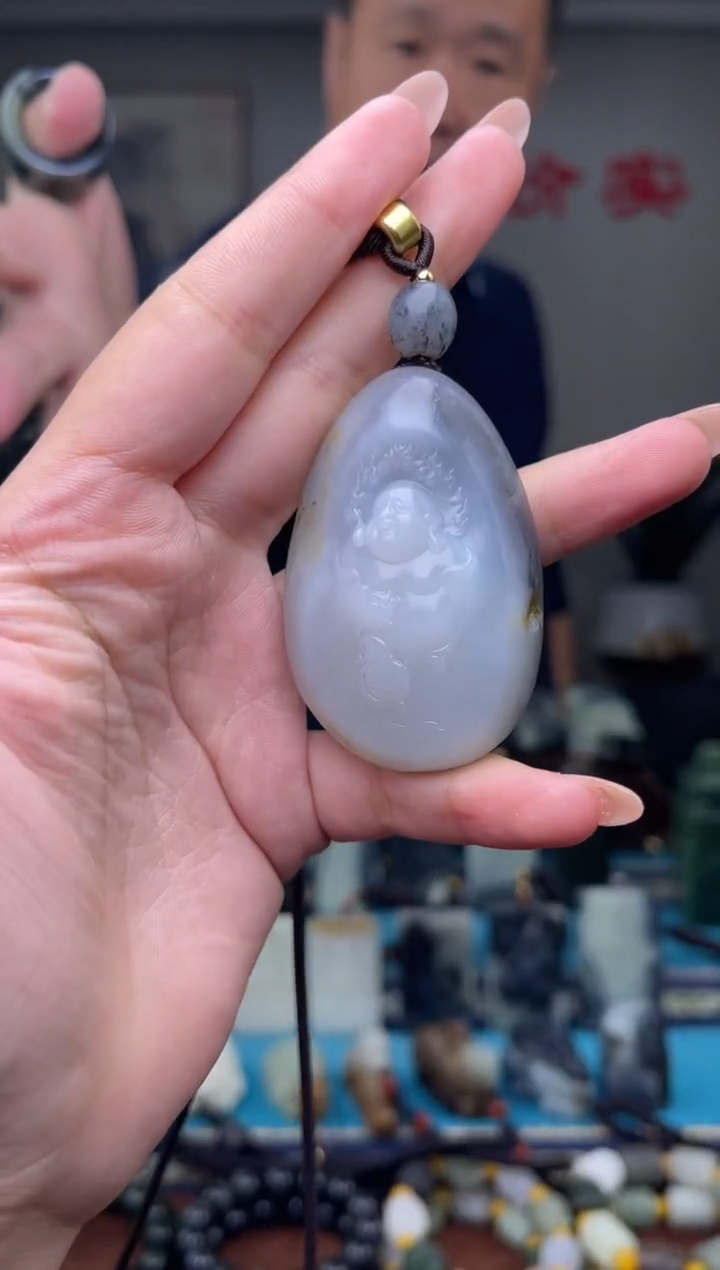 未镶嵌和田玉挂件1