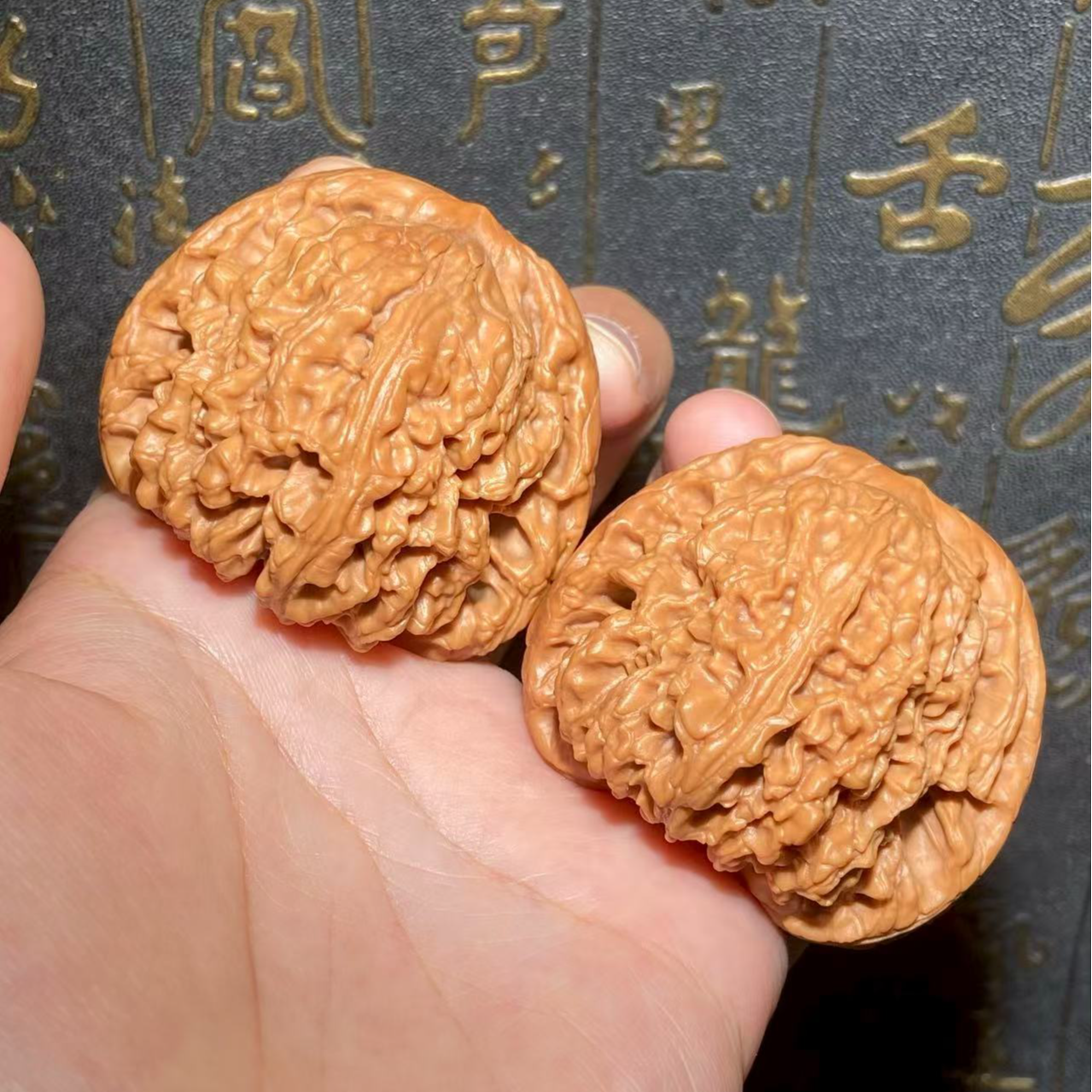 文玩核桃把件南疆石边48肚46高42