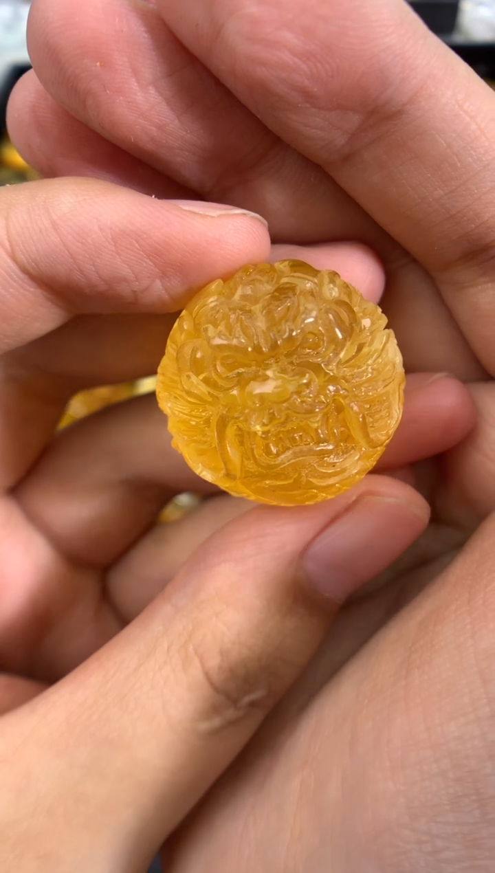 蜜蜡未镶嵌珠宝奇石1