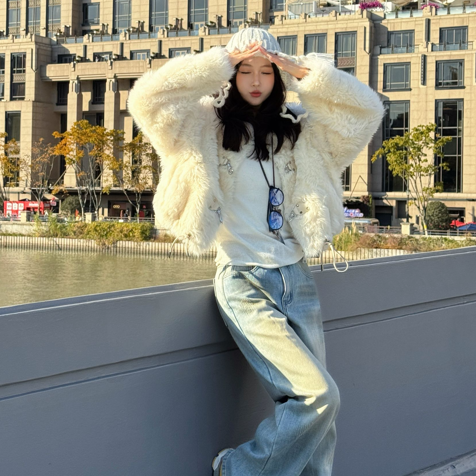 喜好MAX「冬季甄选」宝藏托卡 托斯卡纳皮毛一体皮草女装外套 891