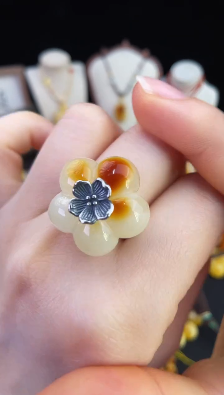 琥珀未镶嵌珠宝奇石柒月