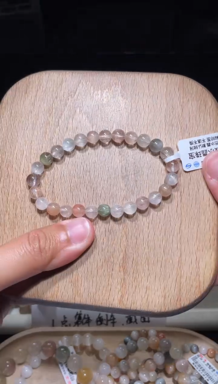 【闪购商品】水晶手链未镶嵌37号多样性发货一C 6+