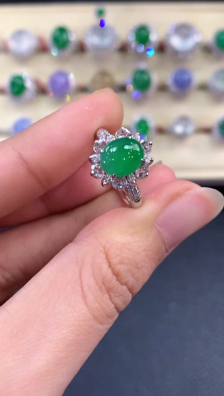 【闪购商品】翡翠戒指18K金镶嵌B166