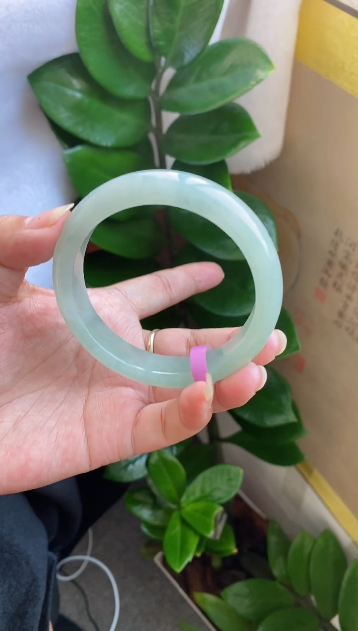 【闪购商品】翡翠手镯未镶嵌（血漏必买）糯冰冰晴绿6号
