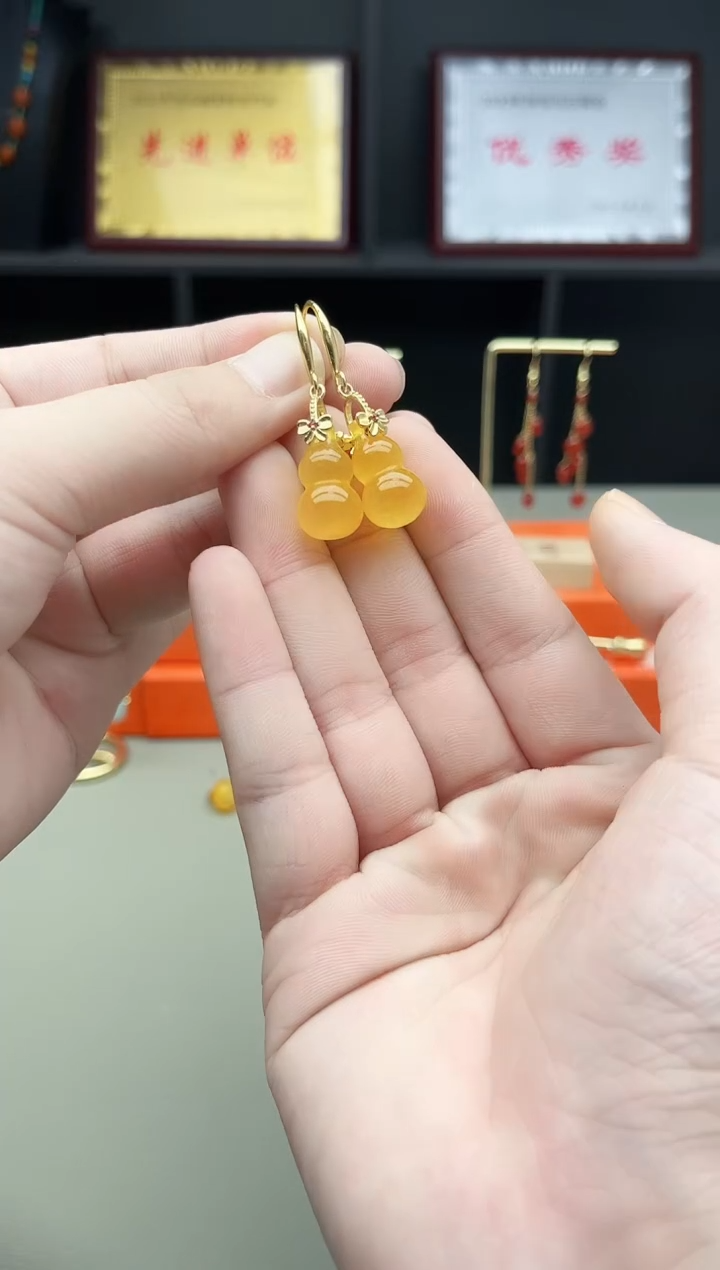 未镶嵌耳钉玛瑙/玉髓333