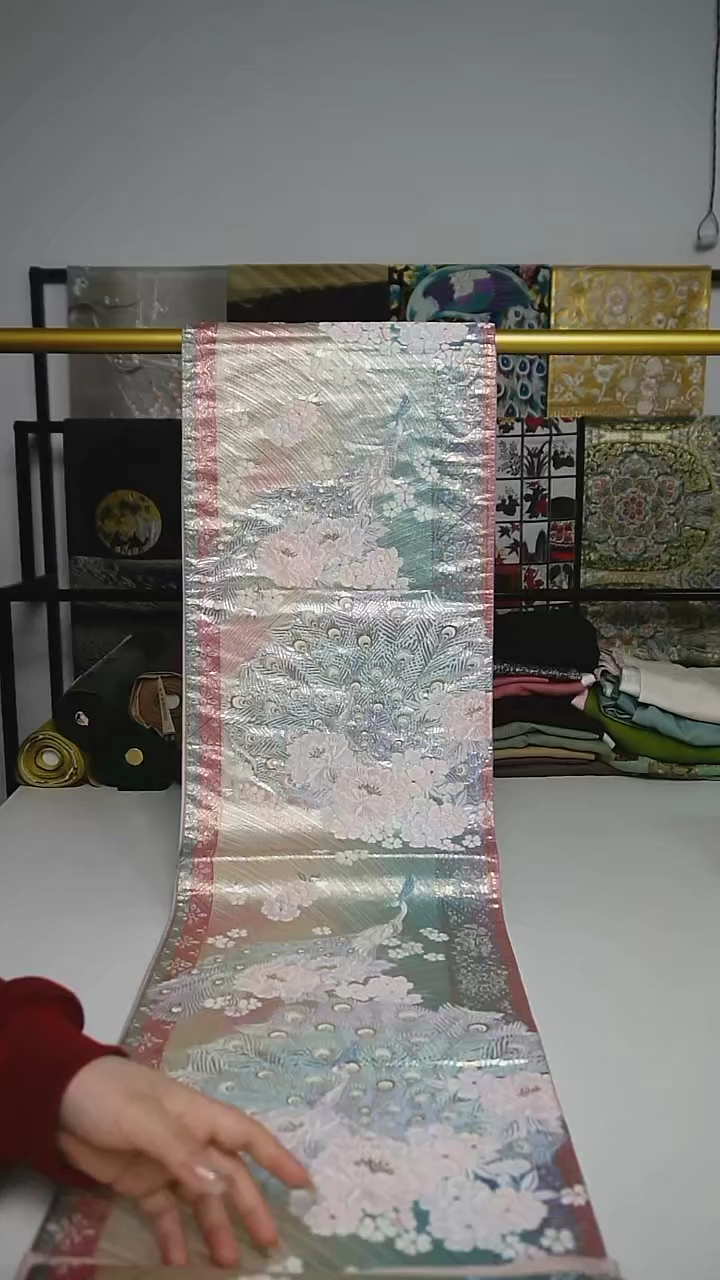 【闪购商品】织绣79 六通孔雀花卉
