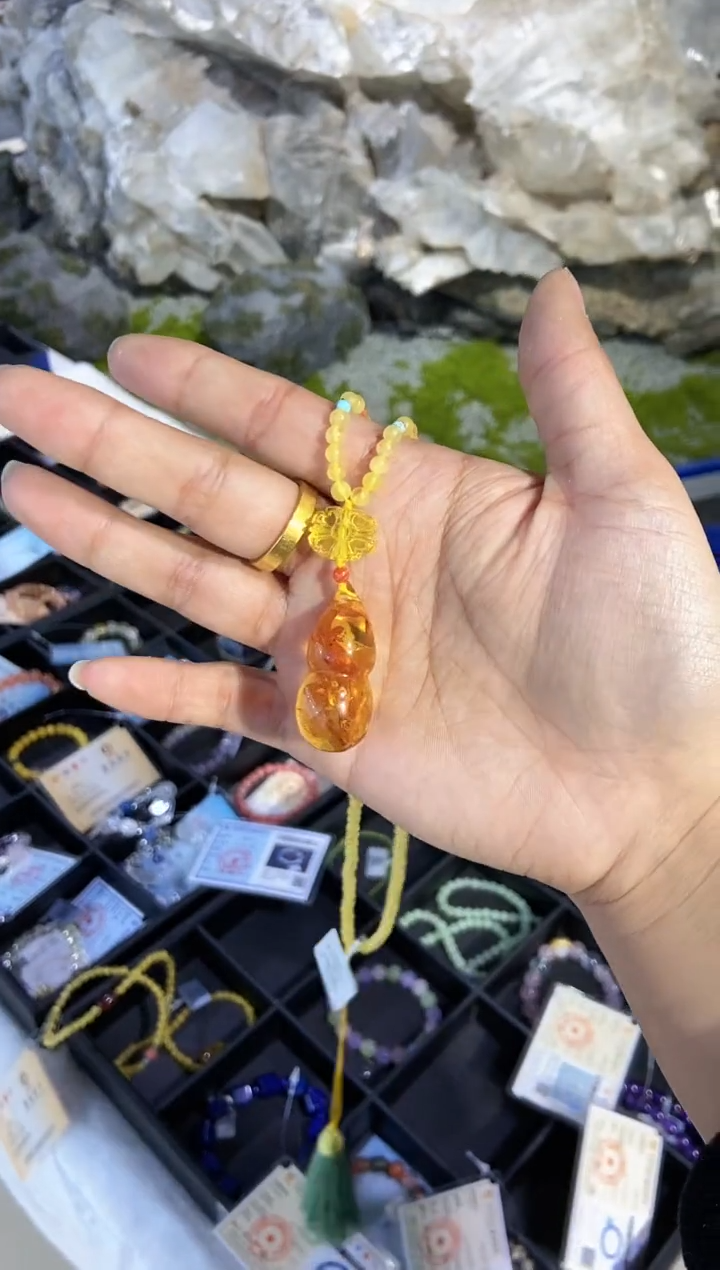 【闪购商品】琥珀项链未镶嵌手串