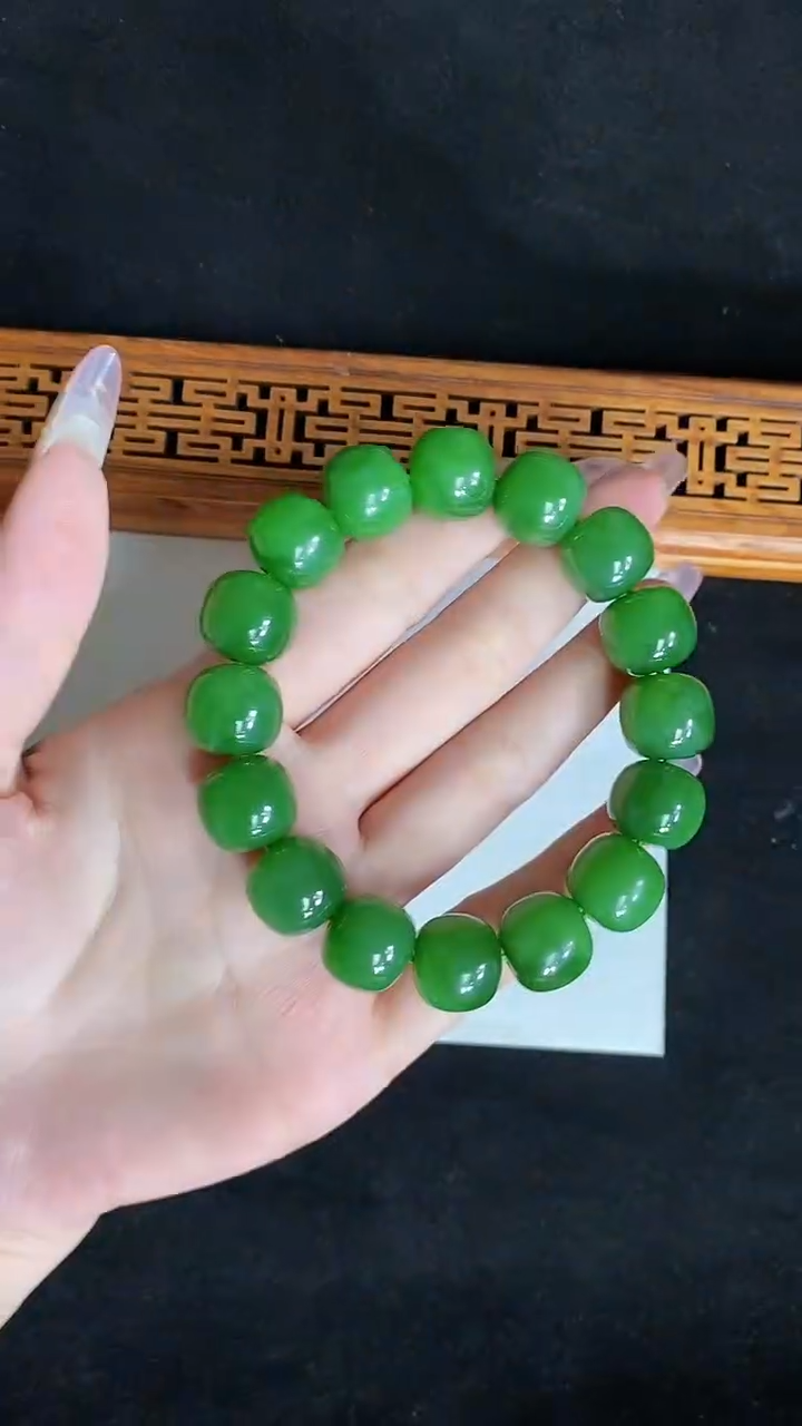 【闪购商品】和田玉（碧玉）手串未镶嵌13*14MM老型手串