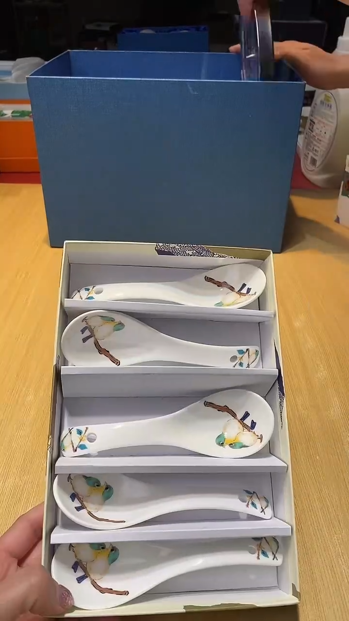 瓷片生活的本意是开心啊@@1