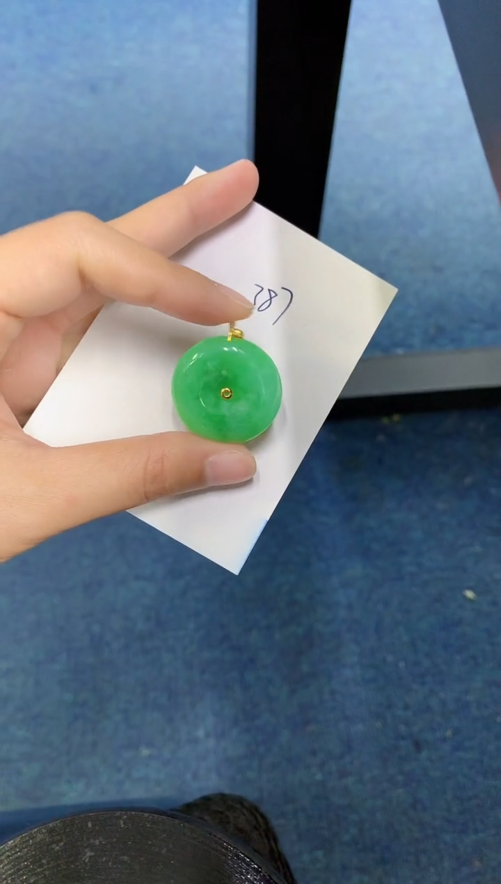 【闪购商品】翡翠颈饰18K金镶嵌000000000