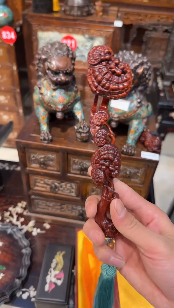 木木头款紫檀如意88