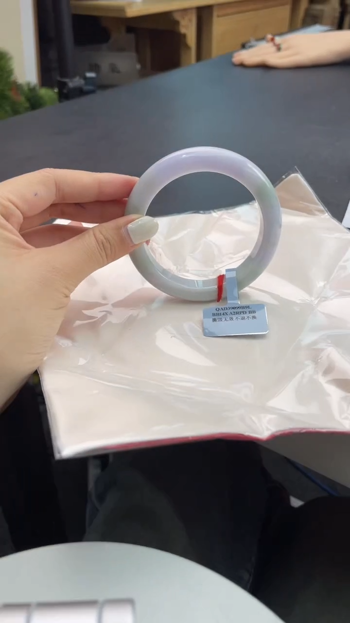 【闪购商品】翡翠手镯未镶嵌19翡翠手镯