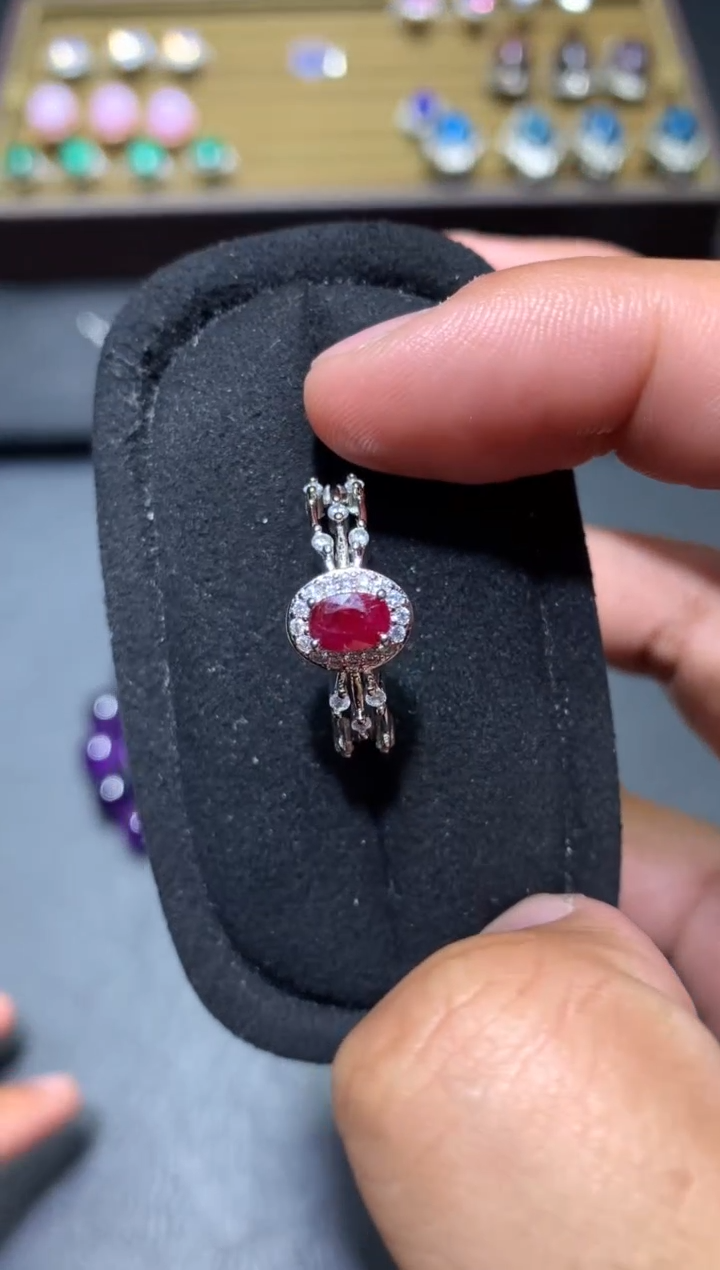 未镶嵌戒指红宝石K42