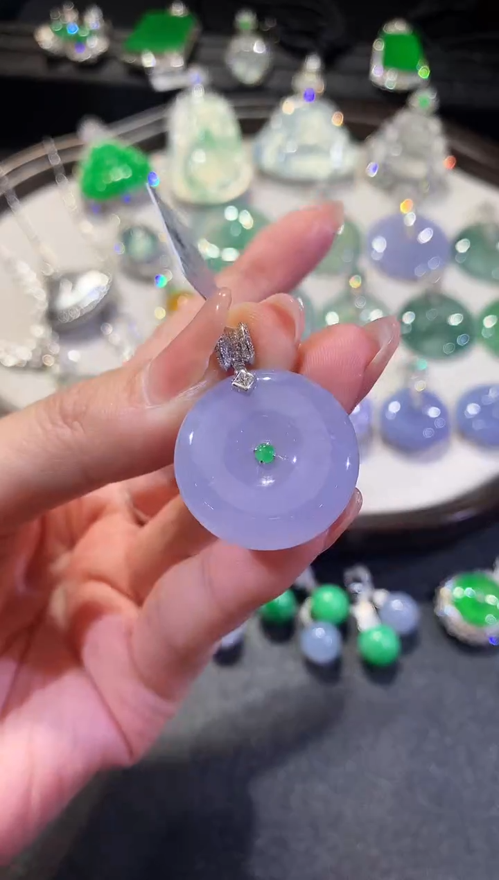 【闪购商品】翡翠吊坠(不含链)18K金镶嵌10无鉴赏多样性发货一件