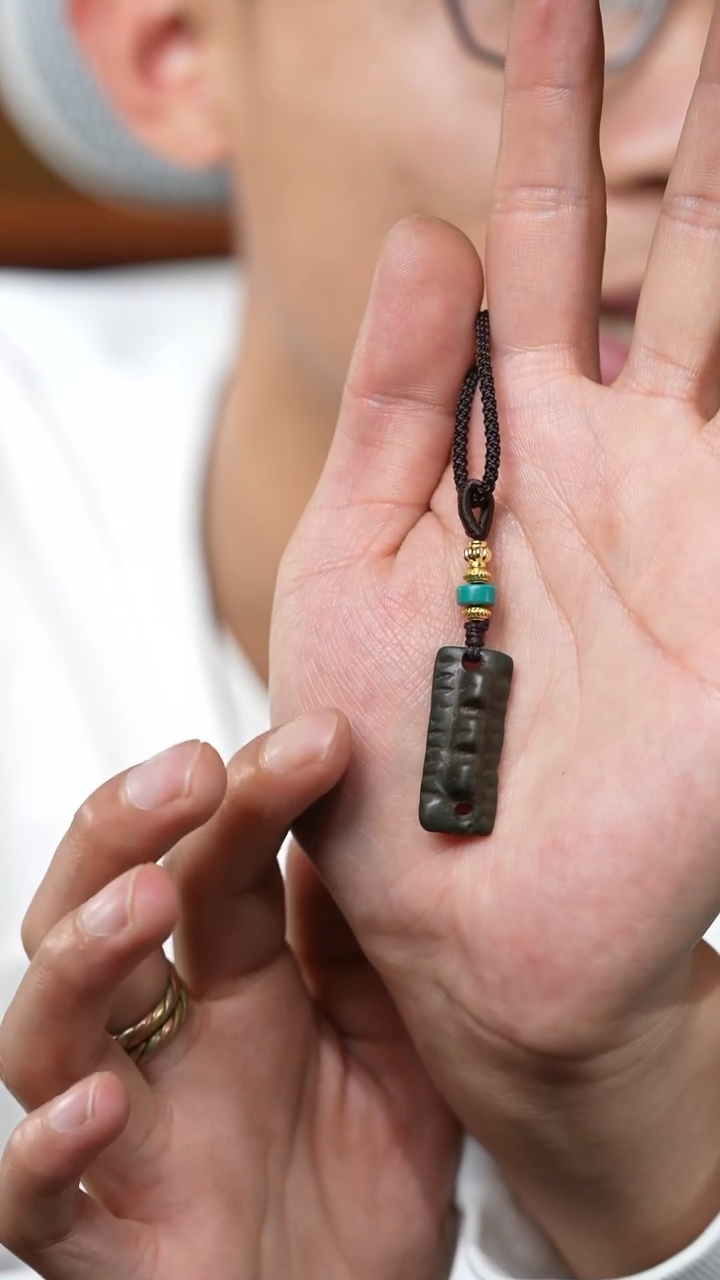 【闪购商品】山（多样性发货，发其一）