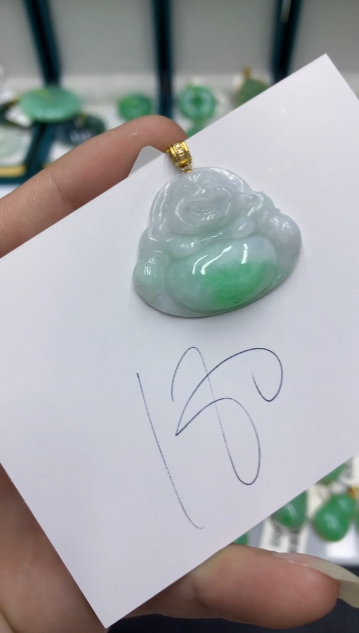 【闪购商品】翡翠颈饰18K金镶嵌翡翠