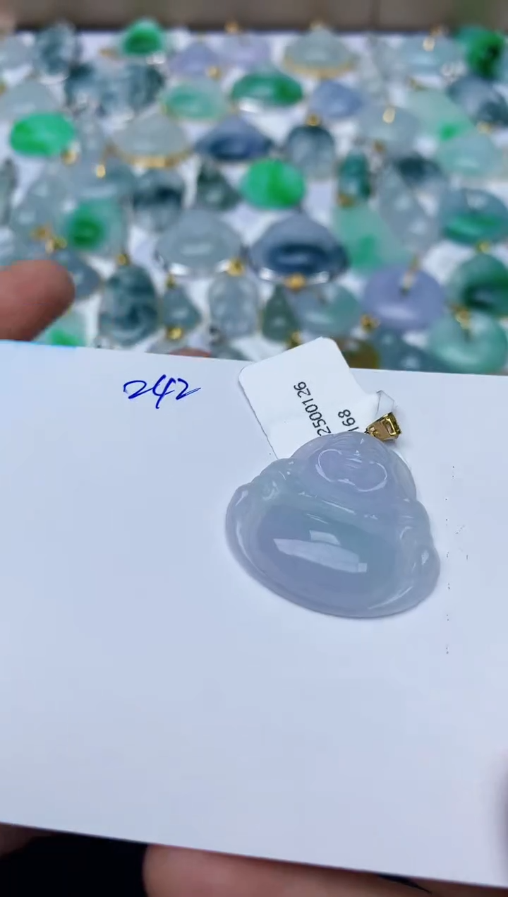【闪购商品】翡翠颈饰18K金镶嵌天然翡翠A货   