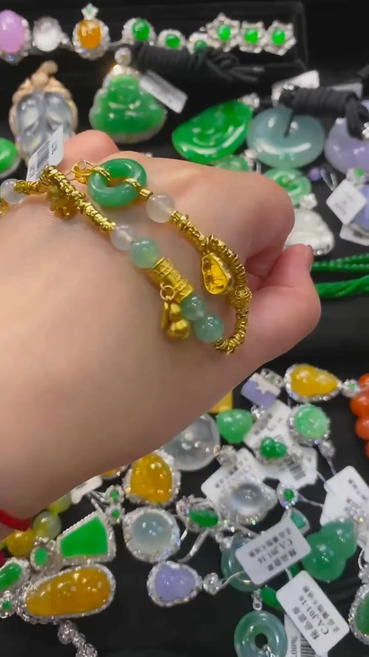 【闪购商品】翡翠颈饰18K金镶嵌手链