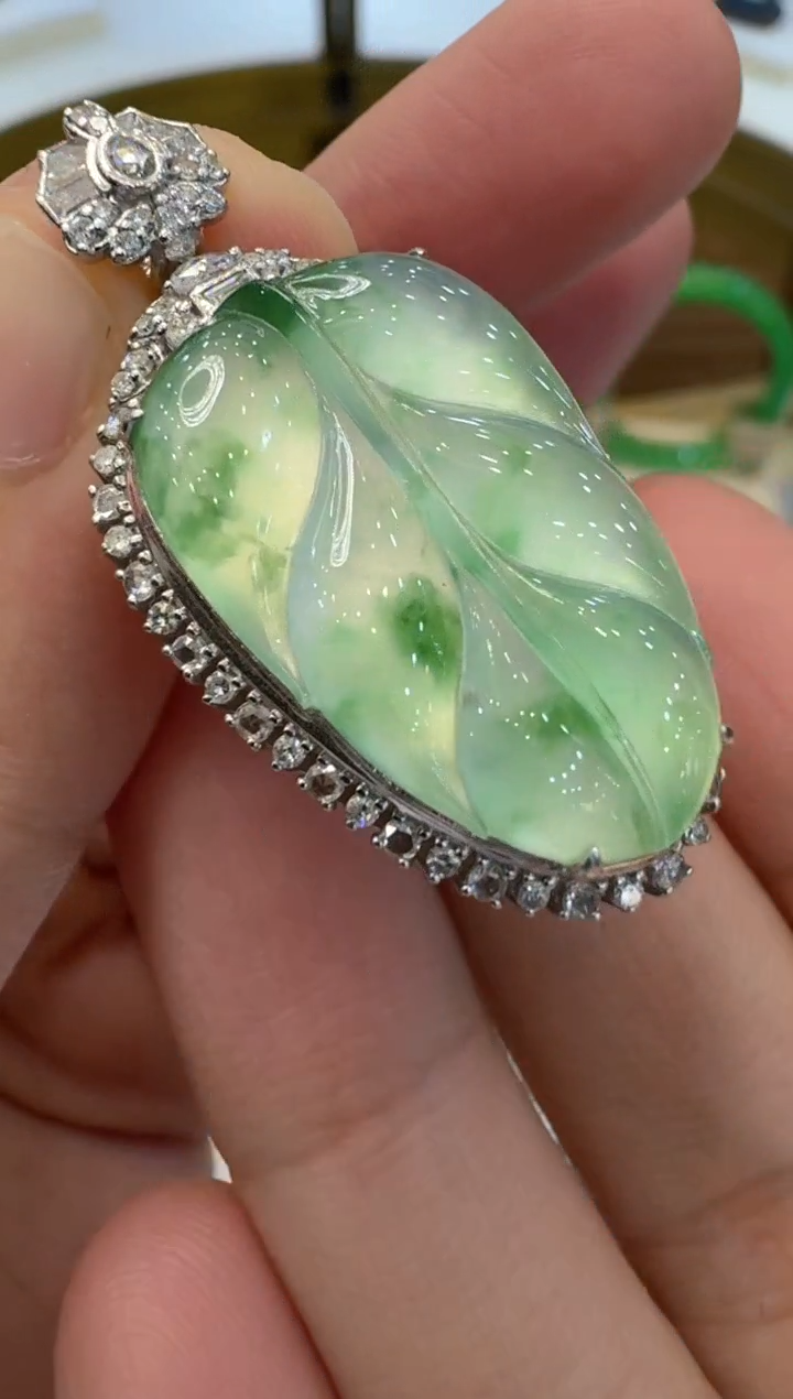 【闪购商品】翡翠吊坠(不含链)18K金镶嵌多样性团购发一件