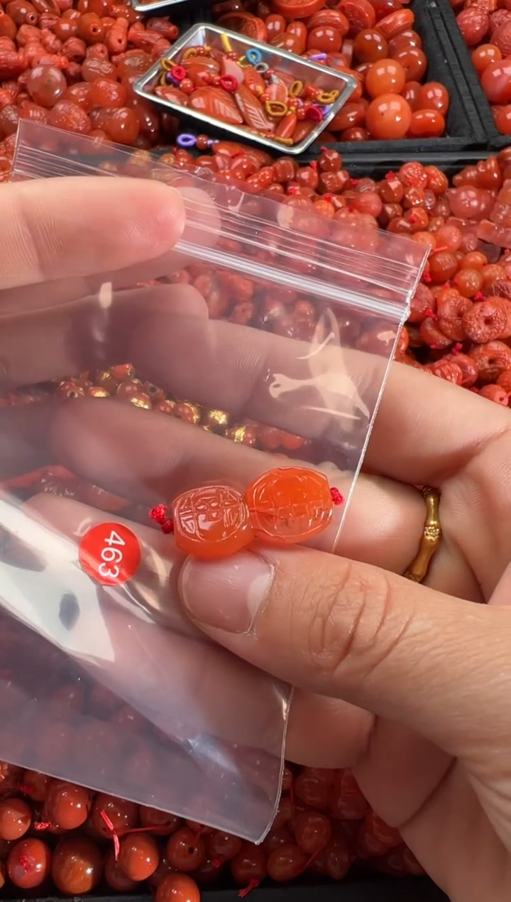 【闪购商品】南红玛瑙颈饰未镶嵌1