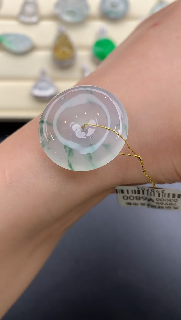 【闪购商品】翡翠颈饰未镶嵌X417      