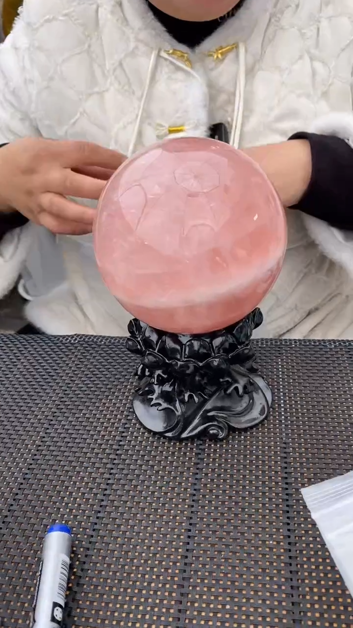 【闪购商品】芙蓉石球未镶嵌粉水晶球D203