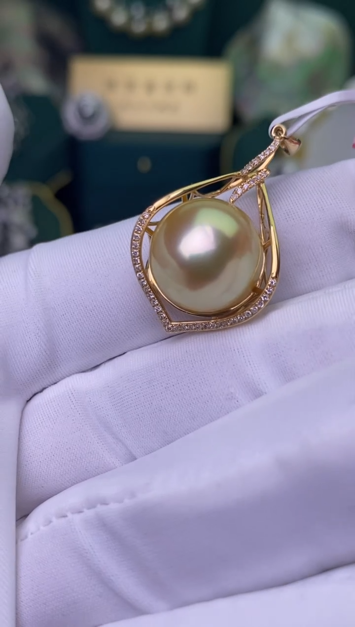 【闪购商品】海水珍珠颈饰18K金镶嵌14-15