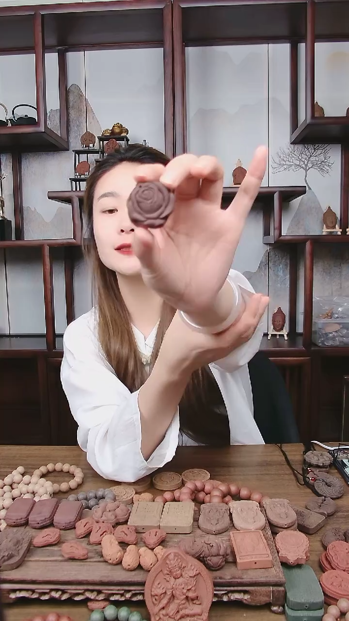 【闪购商品】玫瑰香方 玫瑰花合香牌