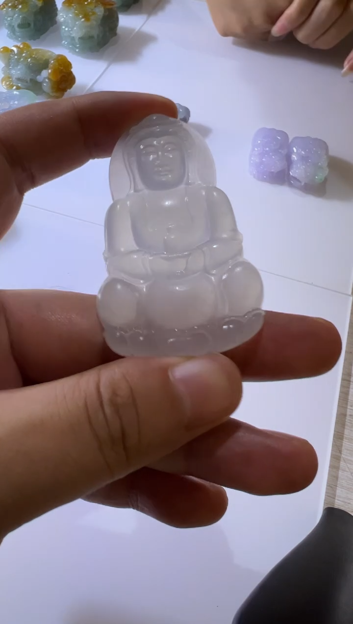 未镶嵌定制翡翠观音