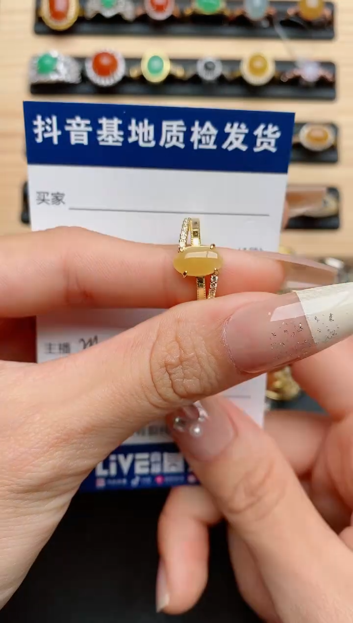 【闪购商品】翡翠戒指银S925镶嵌.....