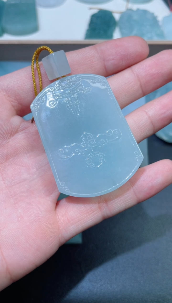 【闪购商品】定制翡翠未镶嵌翡翠a货   未镶嵌