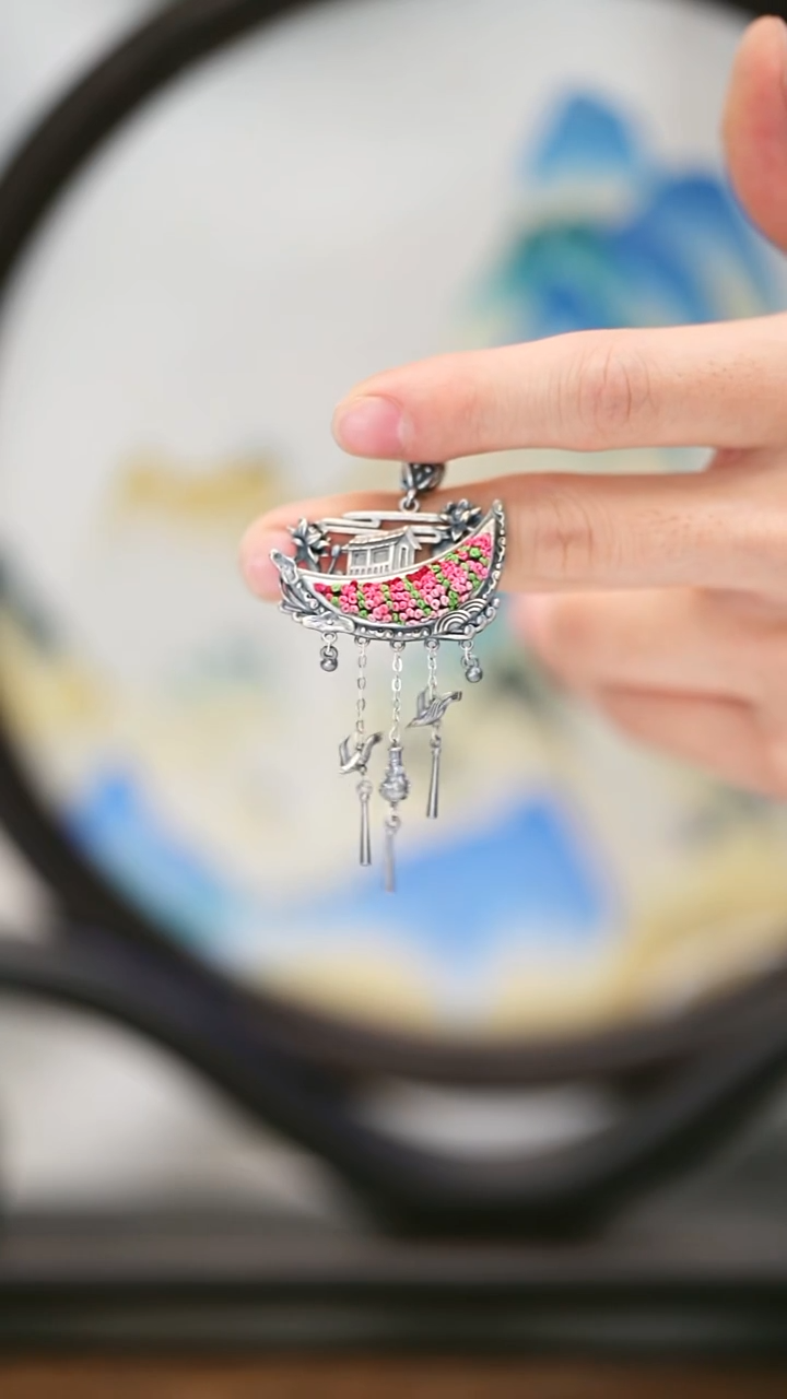 织绣41黔东南苗族刺绣