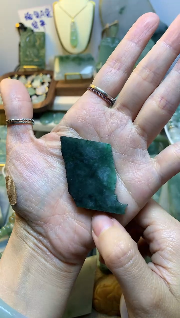 未镶嵌挂件翡翠启***V缅甸A货翡翠，没有运费险 