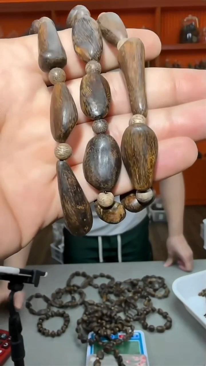 沉香手串12号小黑棍瘤疤15g多样性发一