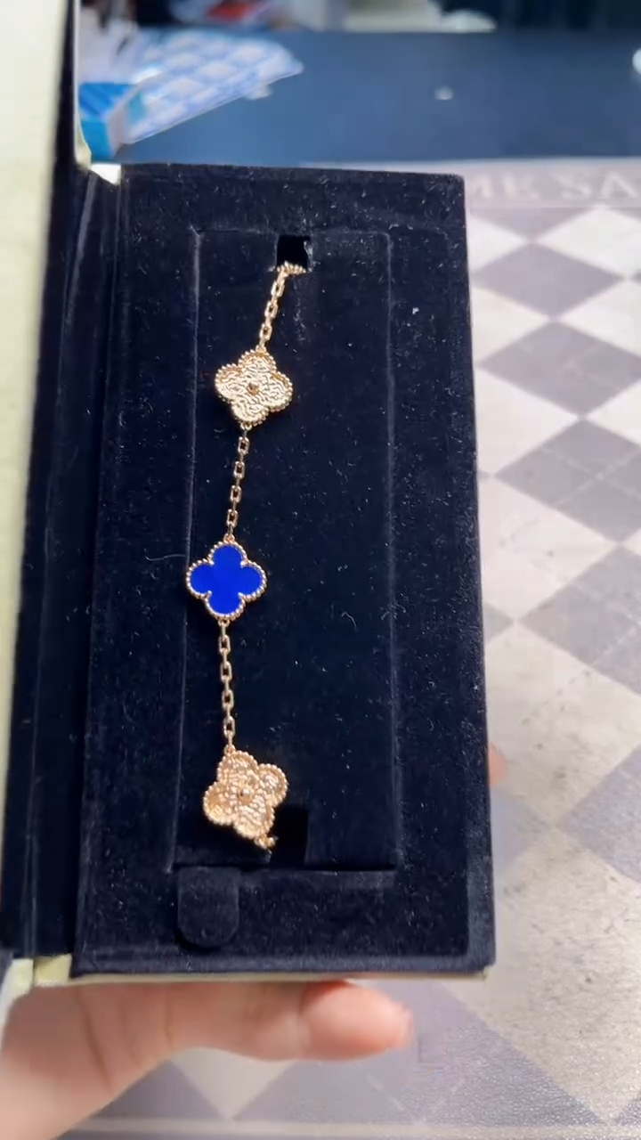 非金属无如图所示时尚饰品