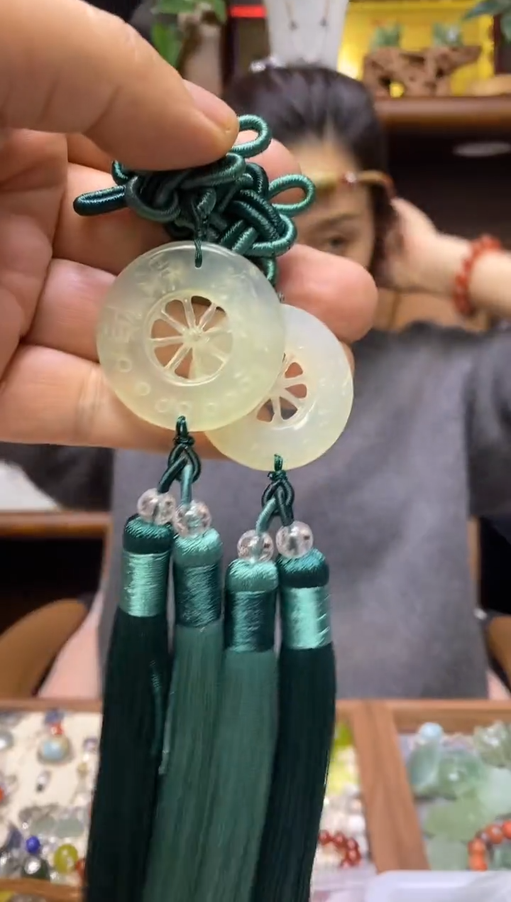 【闪购商品】岫玉车挂未镶嵌·多样性发货其中发一