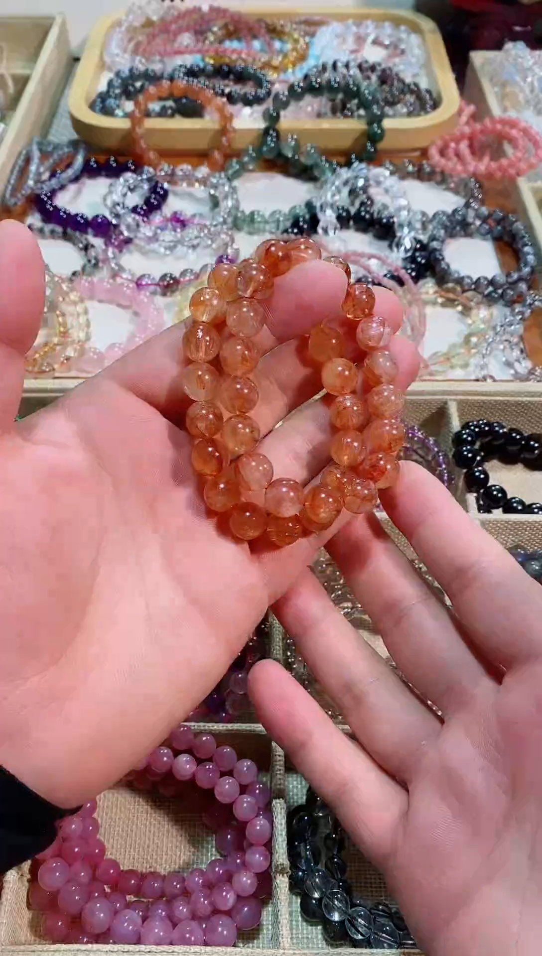 【闪购商品】水晶手链未镶嵌红胶花10M+(多样性发其一）