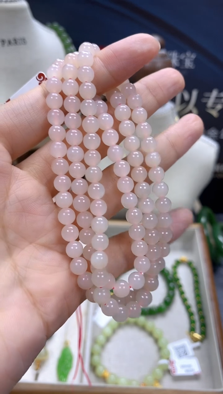 和田玉未镶嵌颈饰cg