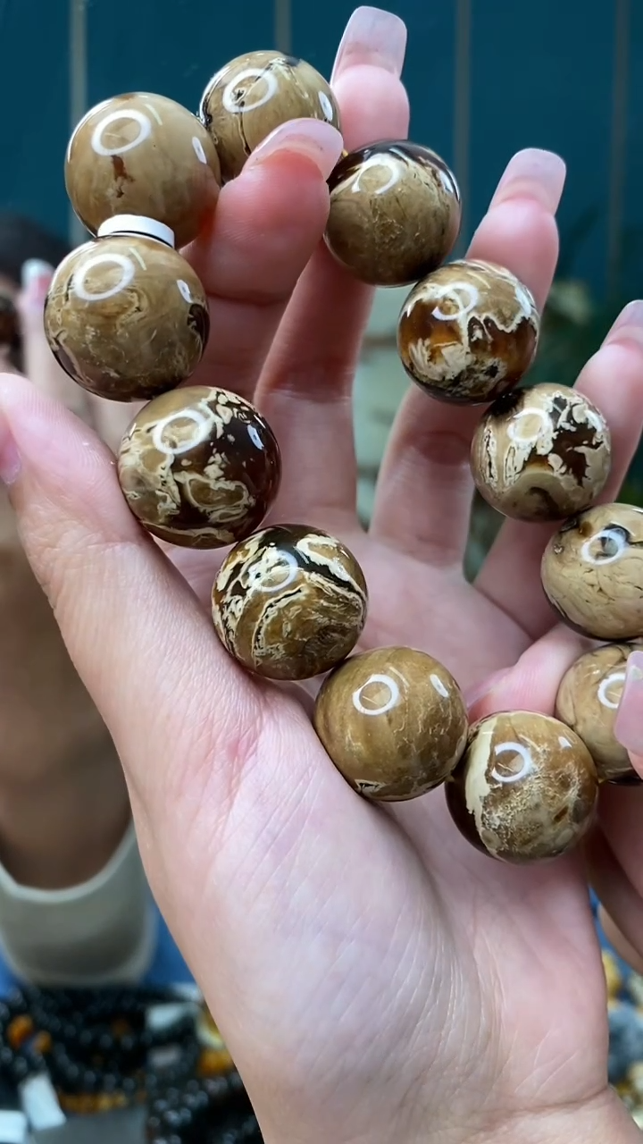 【闪购商品】琥珀裸石未镶嵌2/16-GM-#194