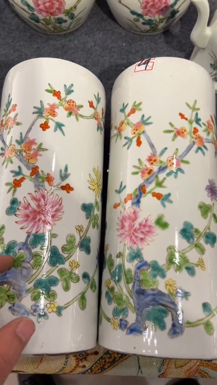 摆件瓷摆件瓷摆件石榴花卉冒桶