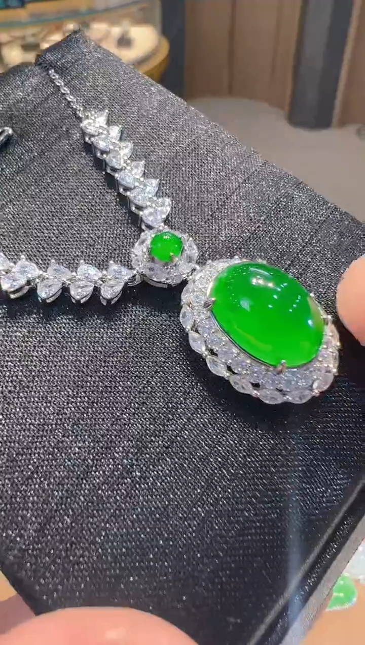 【闪购商品】翡翠套链银S925镶嵌多样性发货一件