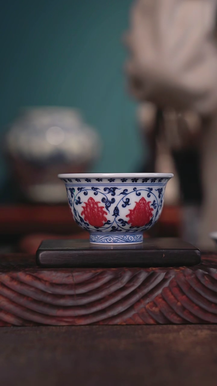 【闪购商品】阳春白雪 缠枝莲小压手